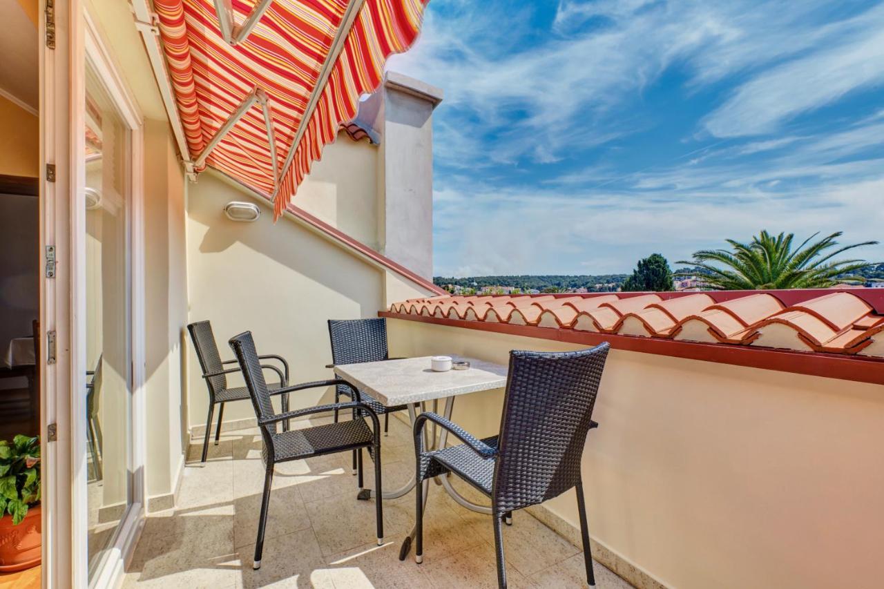 Apartment Dami Mali Losinj Exterior photo