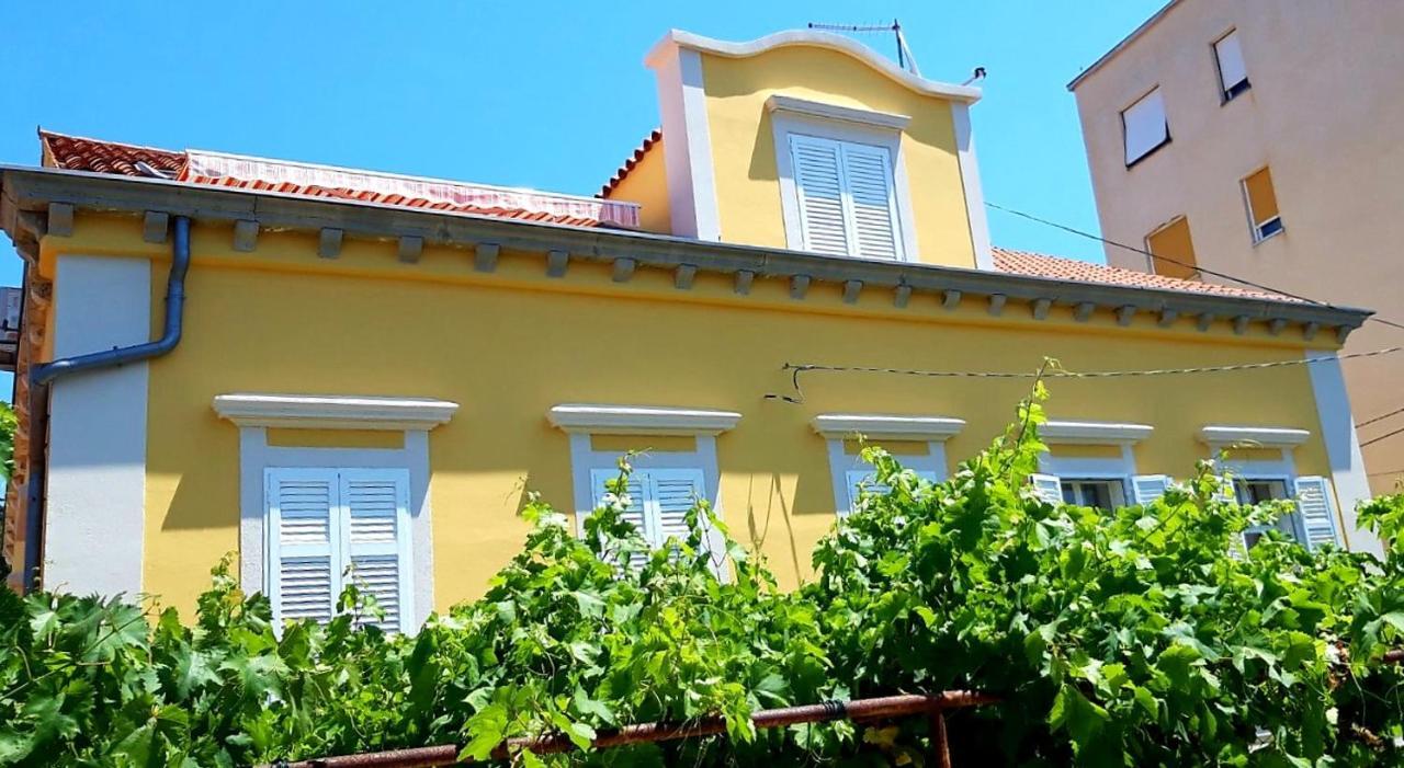 Apartment Dami Mali Losinj Exterior photo